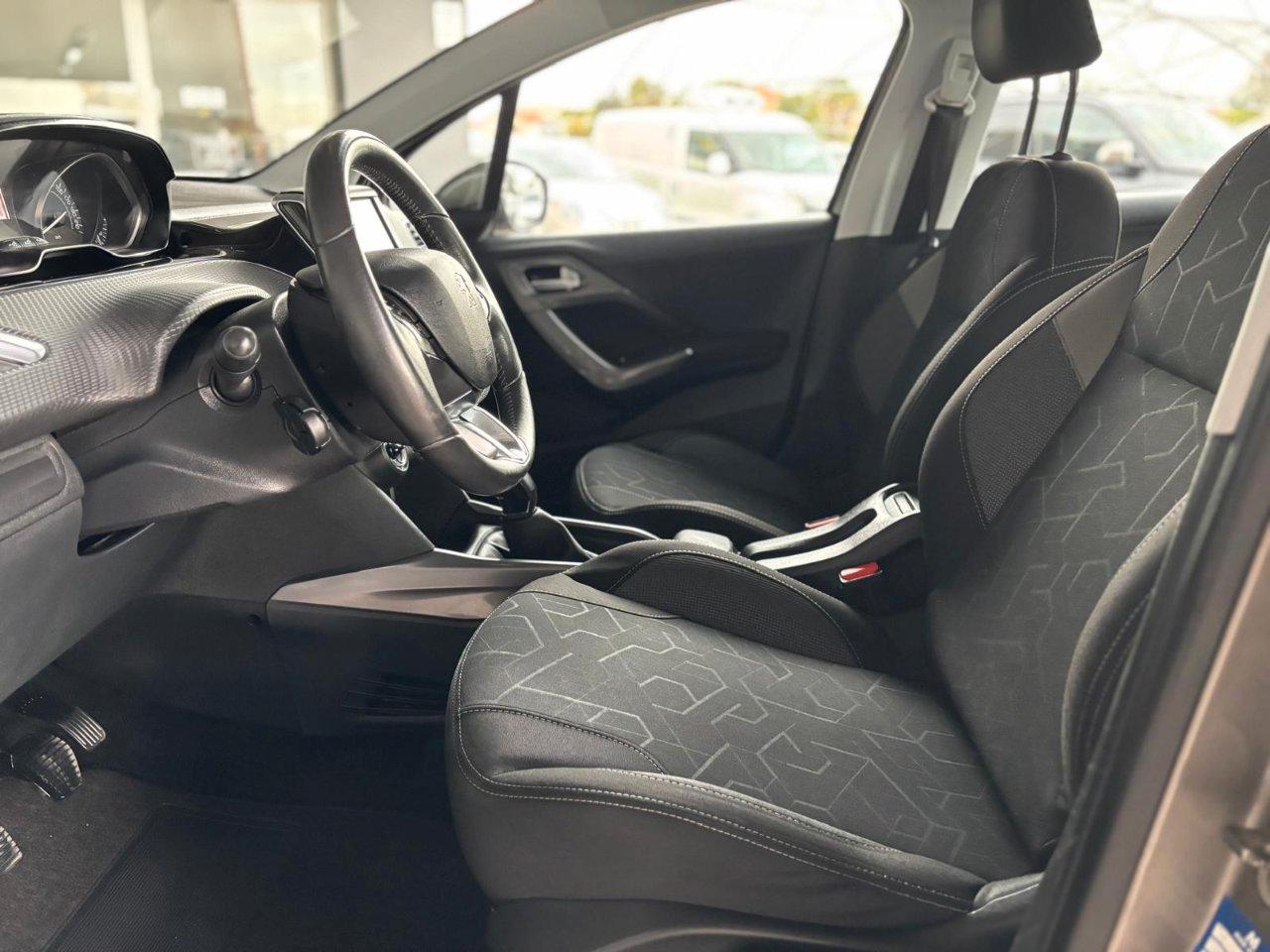 Peugeot 2008 2008 1.2 puretech Active 82cv my16