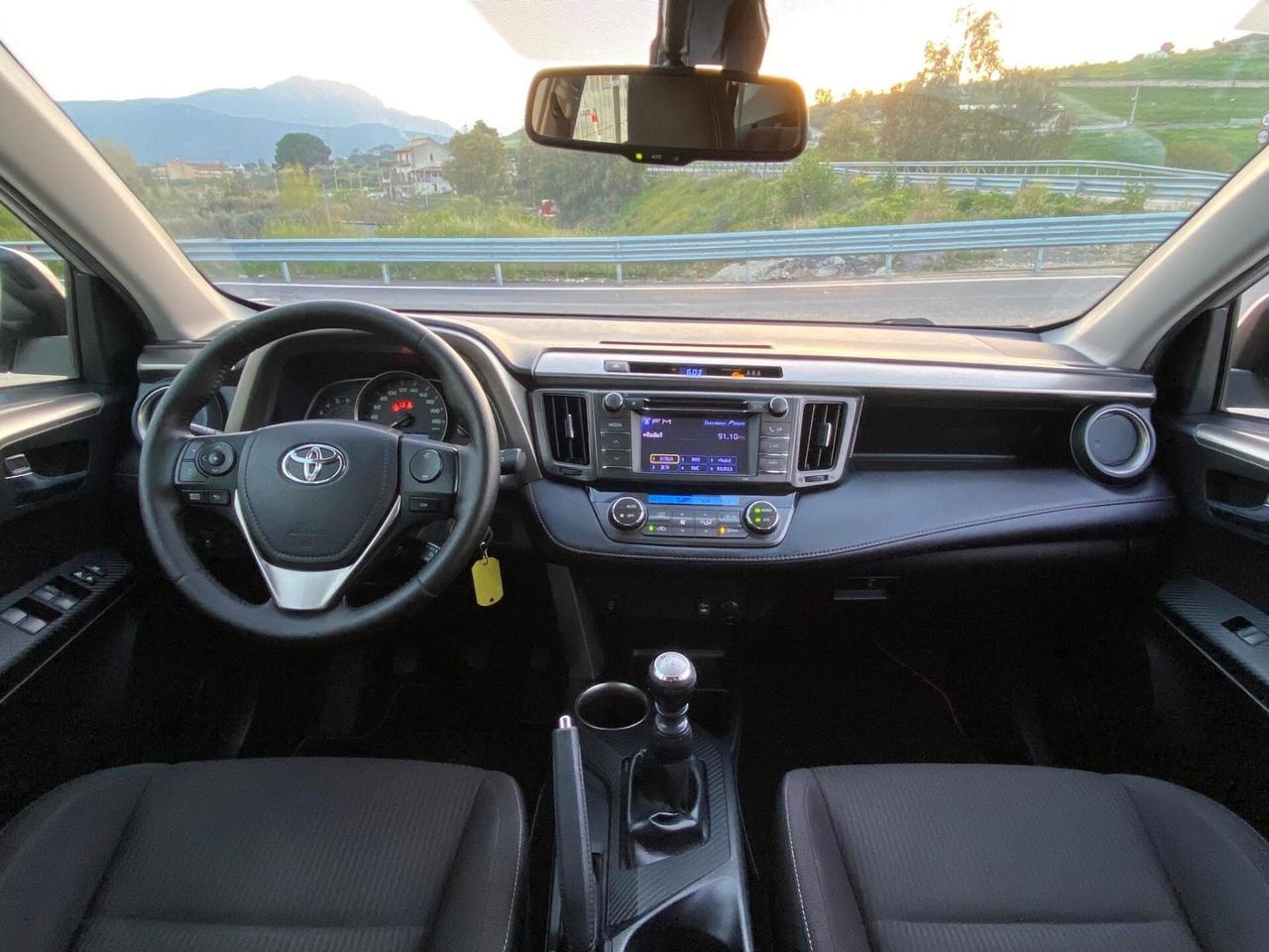 Toyota RAV 4 RAV4 2.0 D-4D 2WD