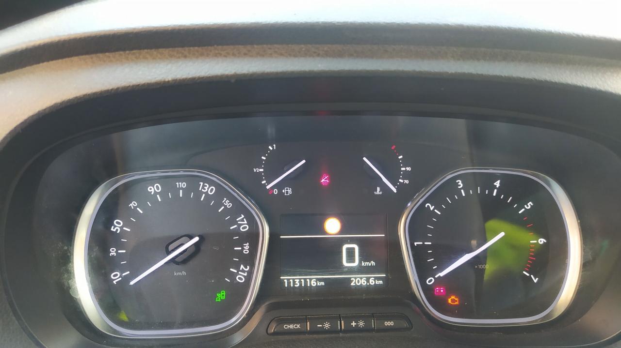 Peugeot Expert 2000 BlueHDi