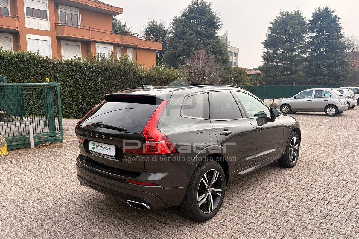 VOLVO XC60 B4 Geartronic R-design