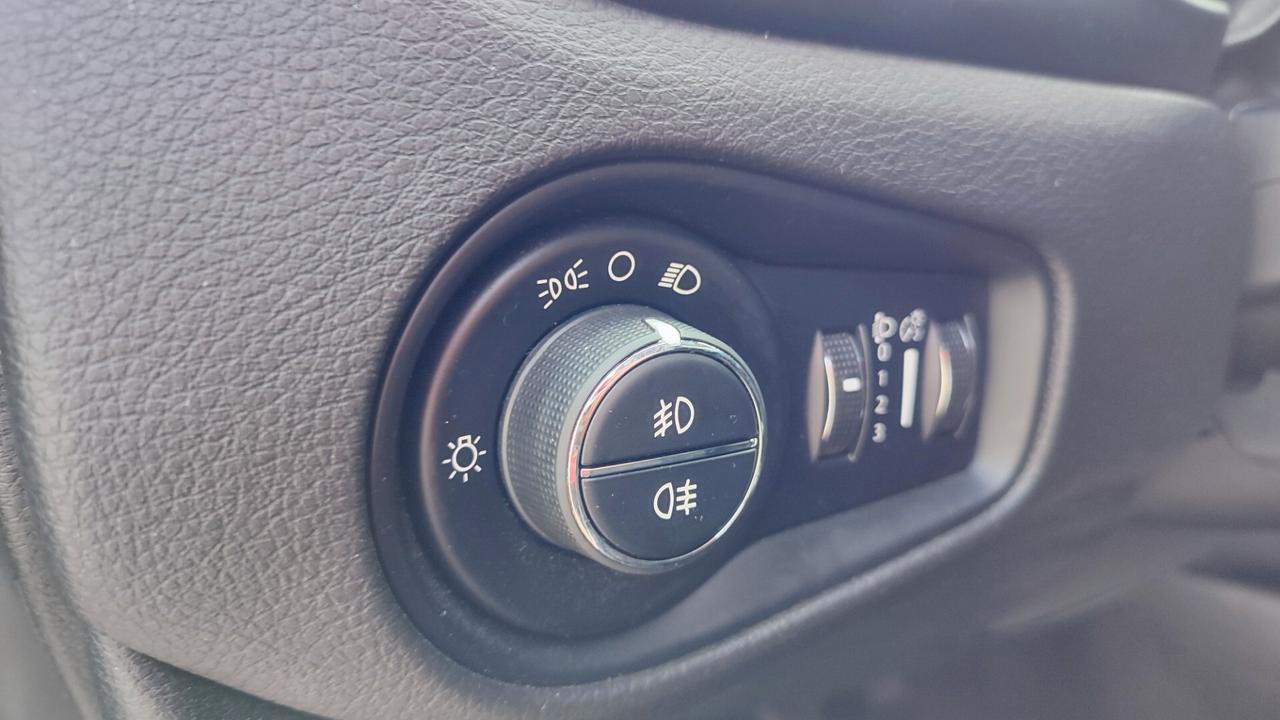 Jeep Renegade 1.6 Mjt 120 CV Longitude