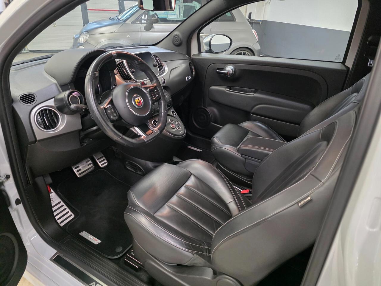 Abarth 595 1.4 Turbo T-Jet 165 CV Turismo