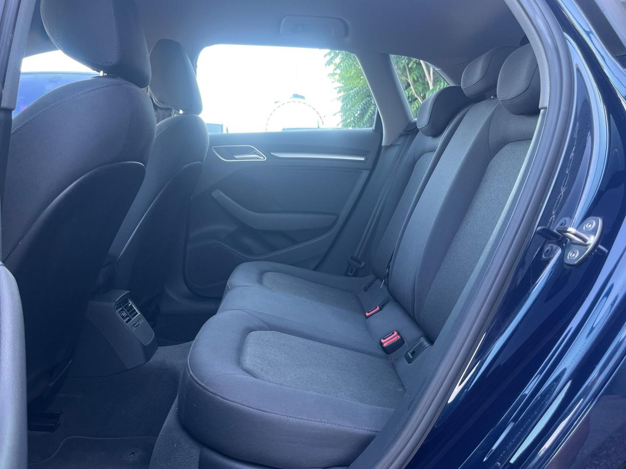 Audi A3 1.6 TDI 116 CV S tronic Sport Euro 6