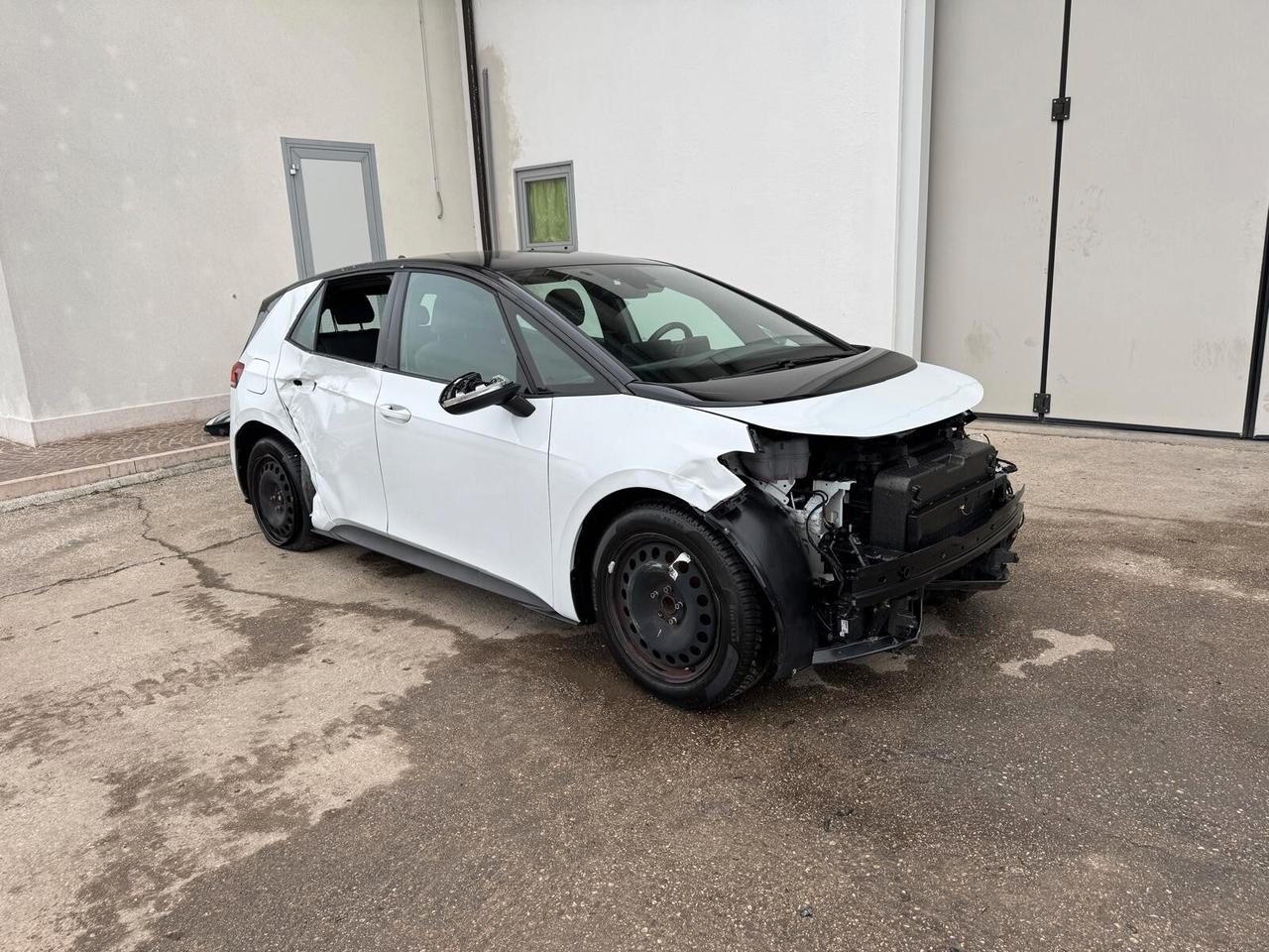 Volkswagen ID.3 ID.3 58 kWh INCIDENTATA