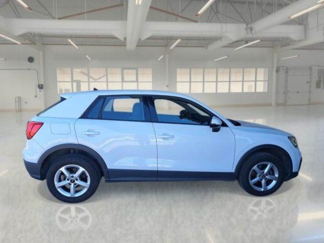 AUDI Q2 30 TDI S tronic Business