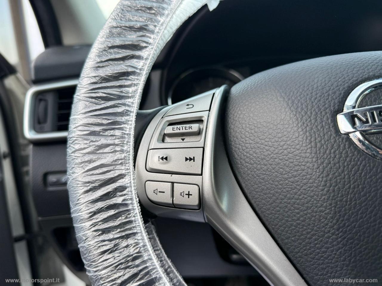 NISSAN Qashqai 1.2 DIG-T 360