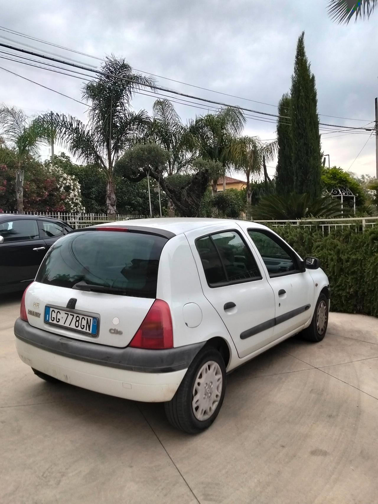 Renault Clio 1.2 cat 5 porte RT