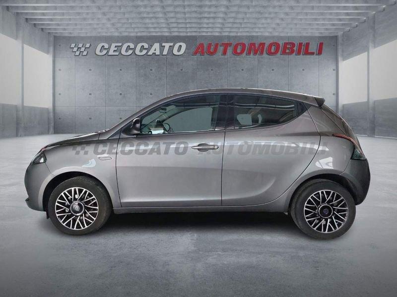 Lancia Ypsilon Ypsilon 1.0 firefly hybrid Platino s&s 70cv