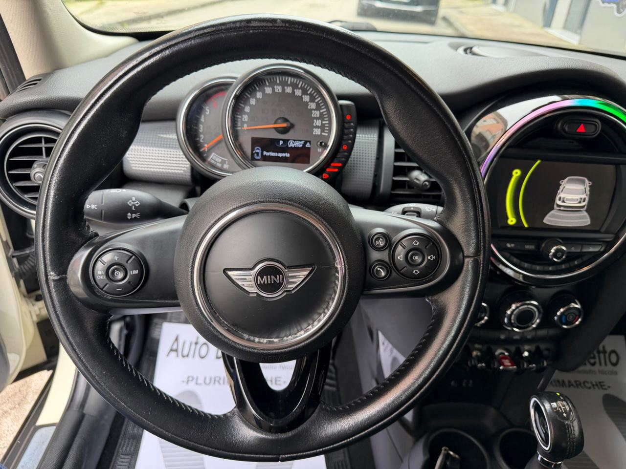Mini 1.5 Cooper D 116cv auto 2016