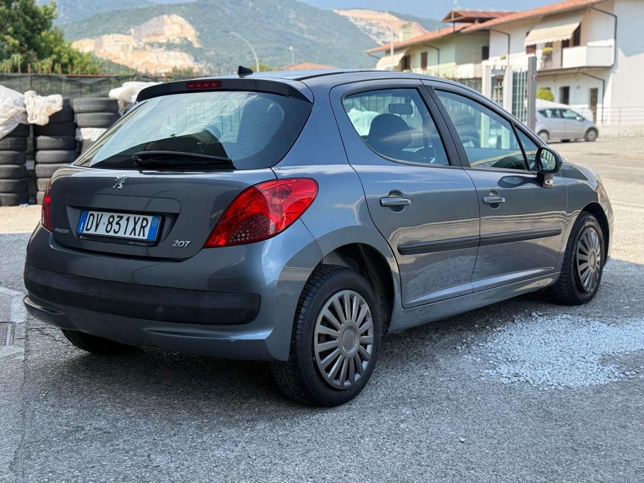 Peugeot 207 1.4 VTi 95CV 5p. XS