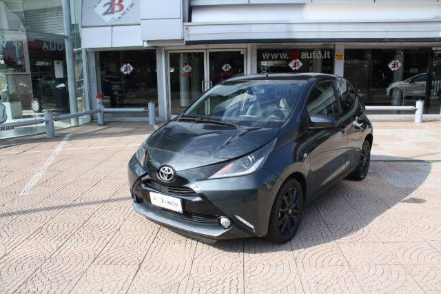 TOYOTA Aygo 1.0 VVT-i 69 CV 5 porte x-play TSS