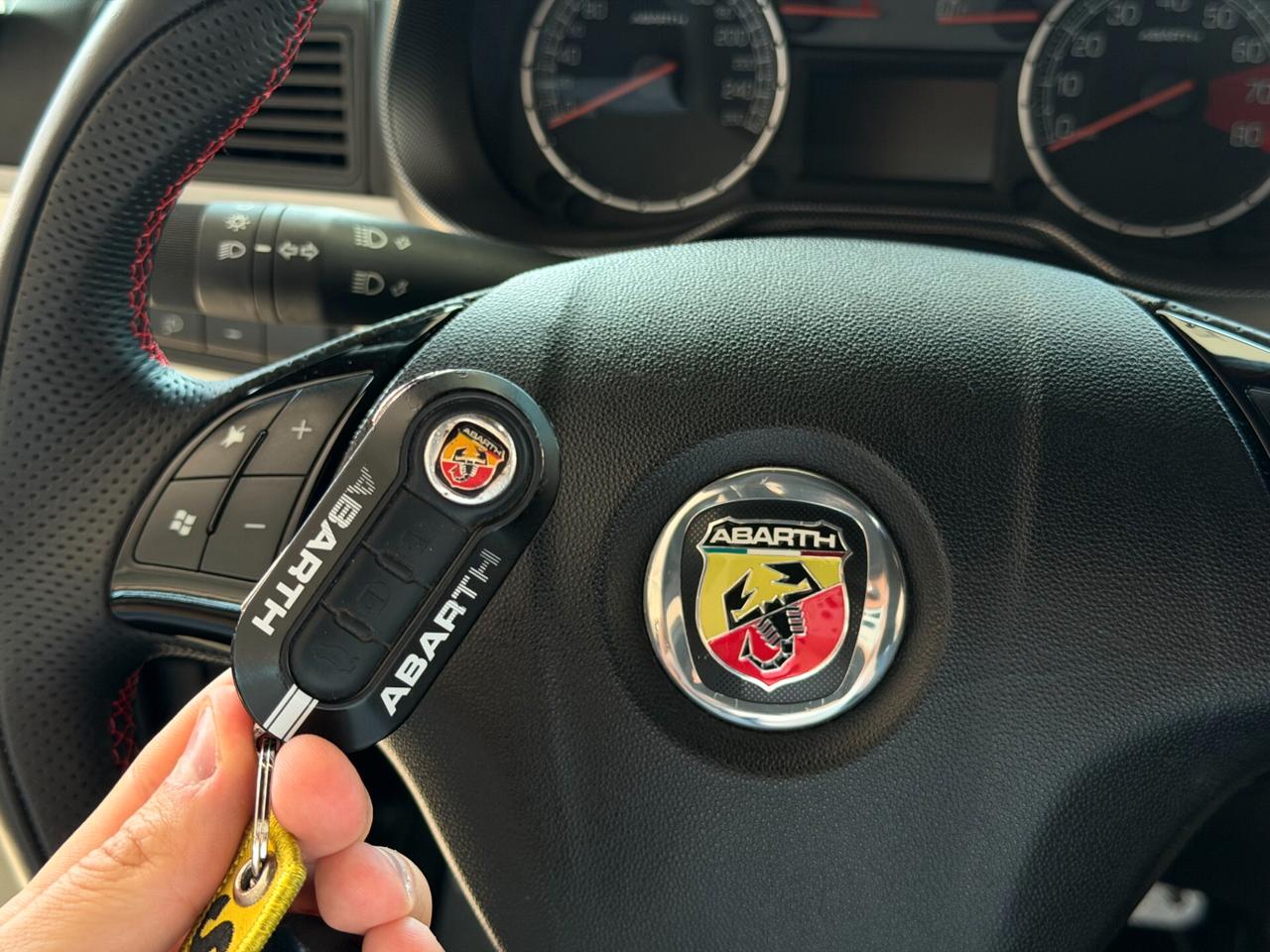 Abarth Grande Punto 1.4cc t. t-jet 155cv 3p