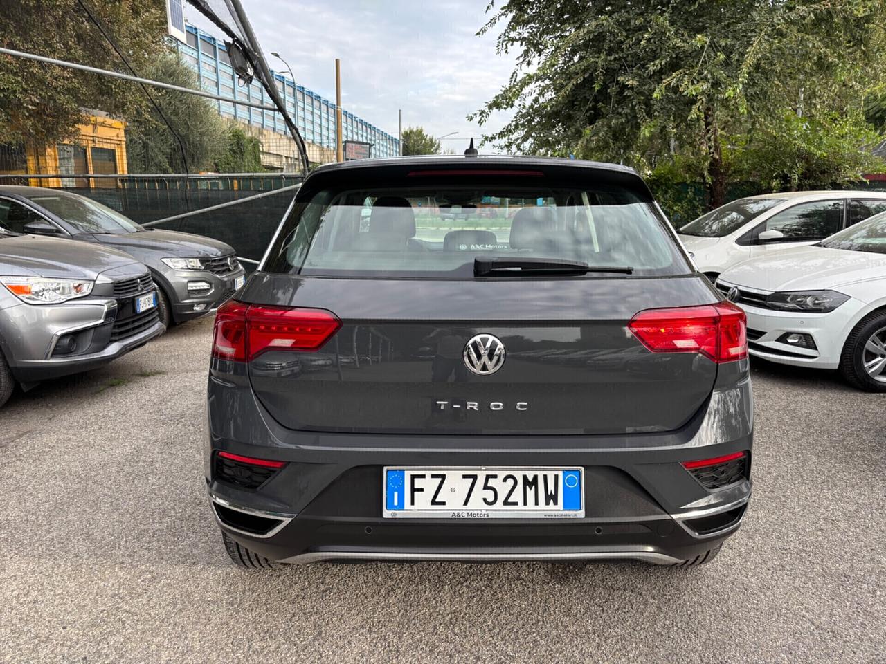 Volkswagen T-Roc 1.6 TDI Business