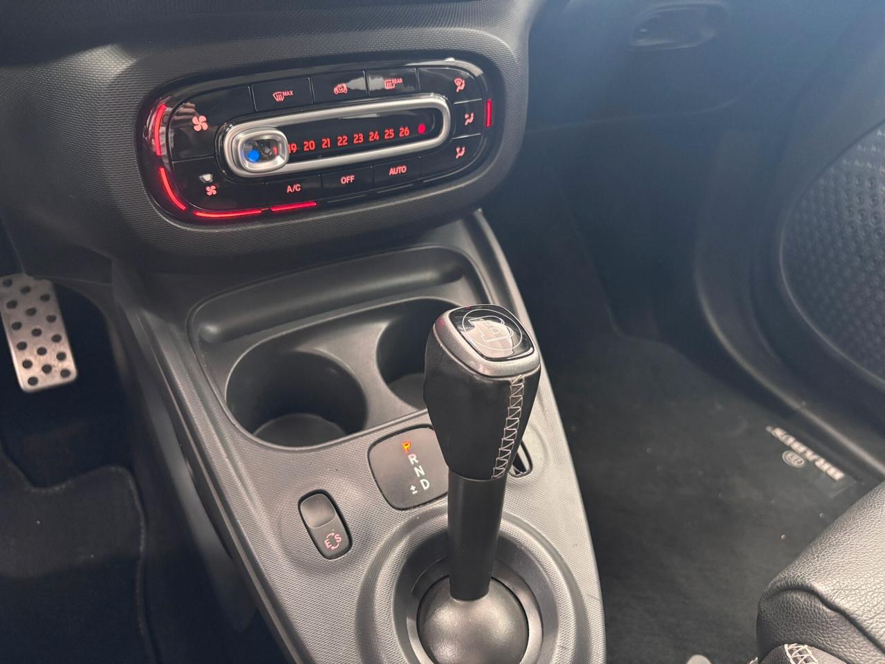 SMART FORFOUR 0.9 TWINAMIC TURBO BRABUS XCLUSIVE