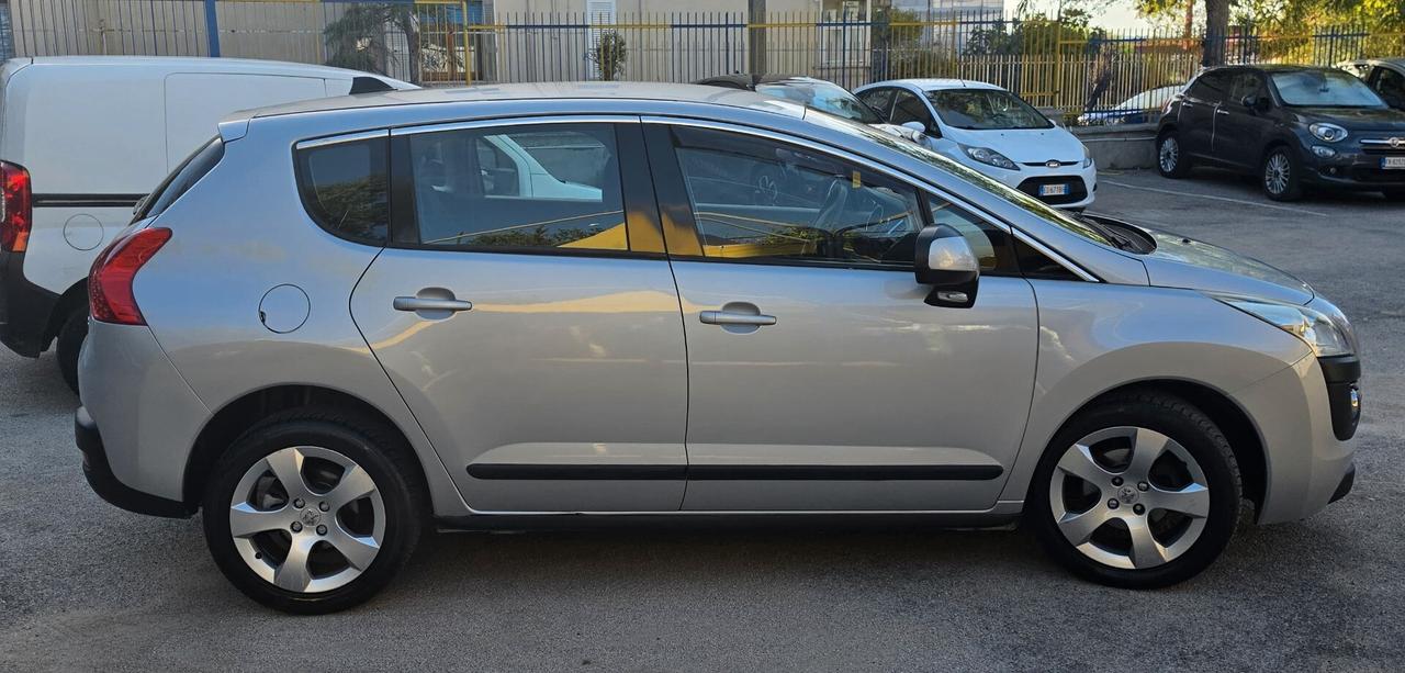 Peugeot 3008 1.6 HDi 115CV Allure