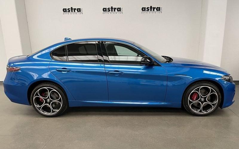 Alfa Romeo Giulia 2.2 TurboDiesel 210 CV AT8 AWD Q4 Competizione