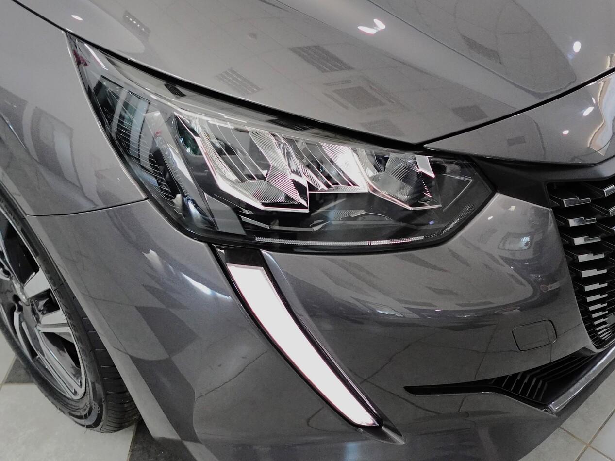 Peugeot 208 1.2 PureTECH 100 CV ALLURE