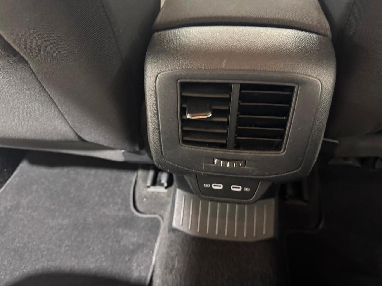 Volkswagen T-Roc 2.0 TDI SCR Business BlueMotion Technology
