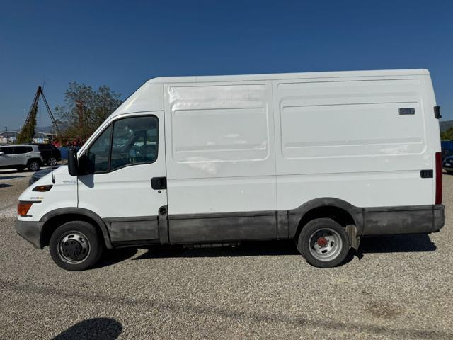 IVECO Daily 35C12 2.3 Hpi TDI PM-TA Furg.