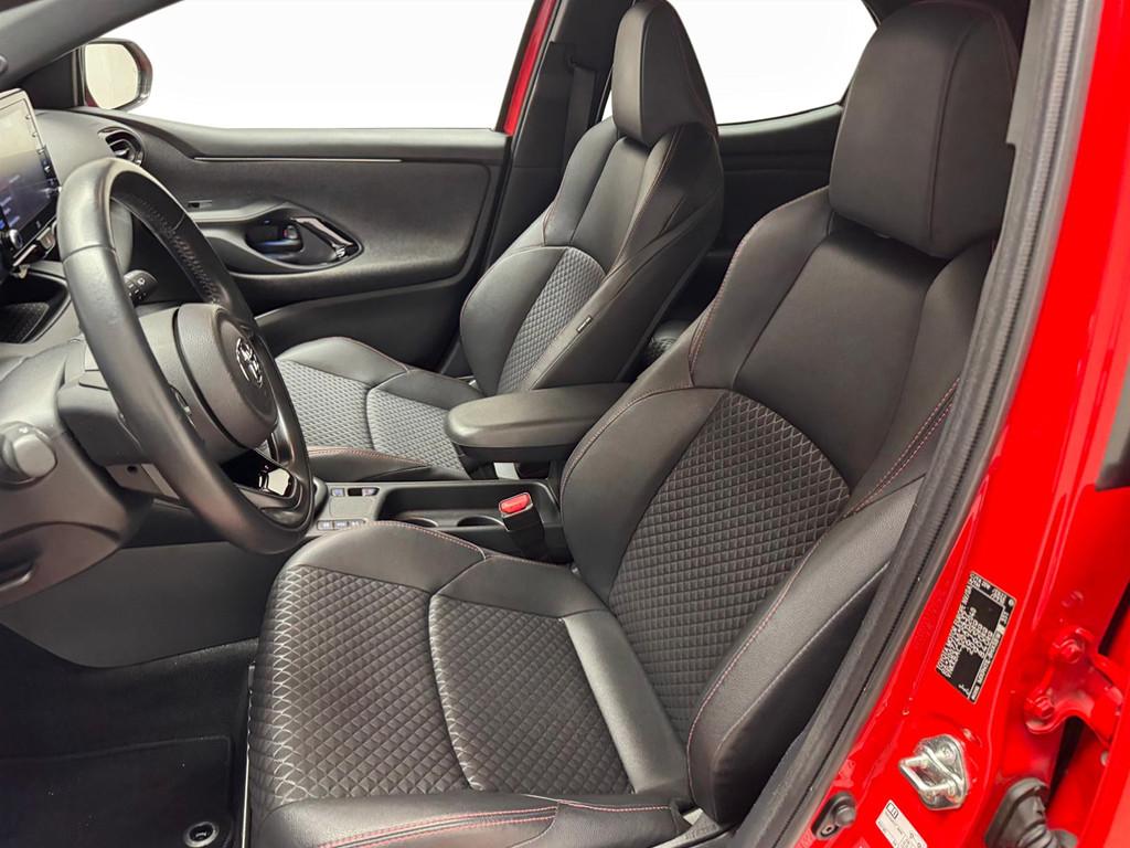 TOYOTA Yaris IV - Yaris 1.5h Premiere