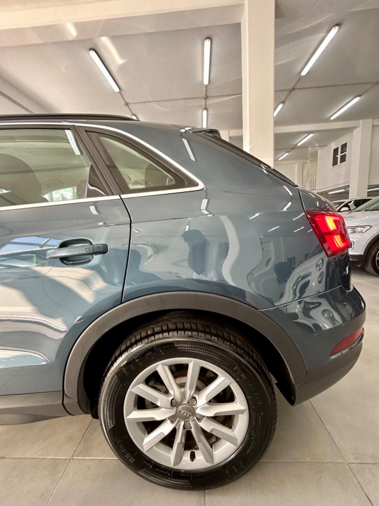 Audi Q3 2.0 S-tronic Sport FINANZIABILE