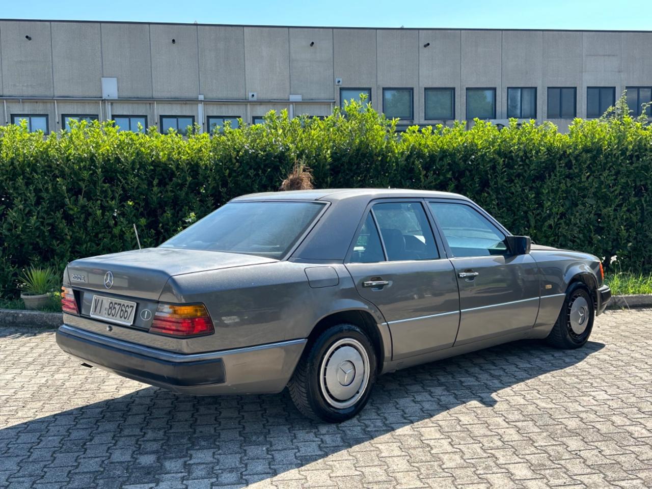 Mercedes-benz 200 E W124 GPL