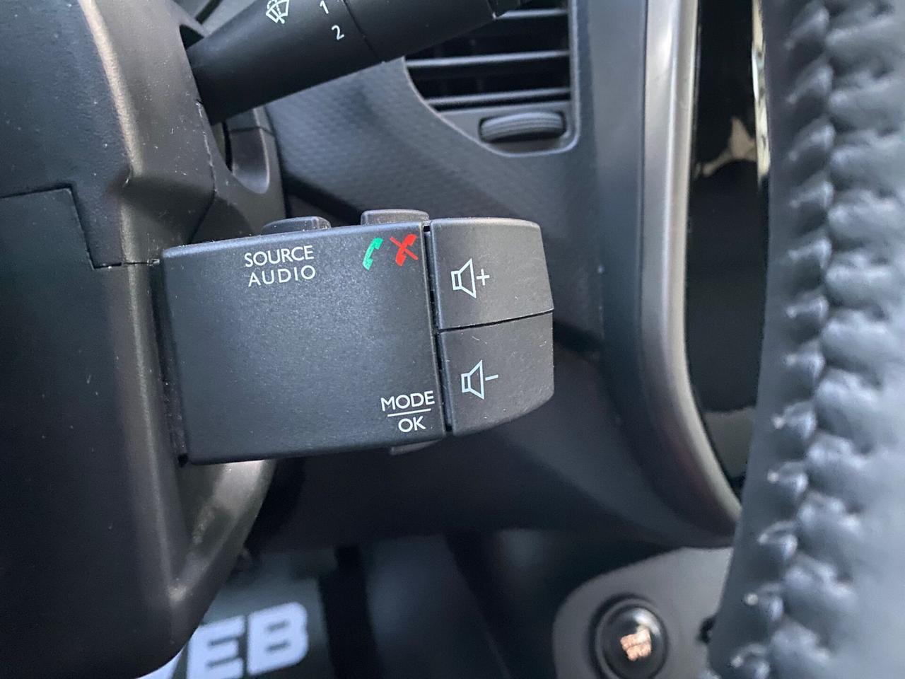 RENAULT CAPTURE 1.5 DCI 90cv ENERGY NAVY 2014