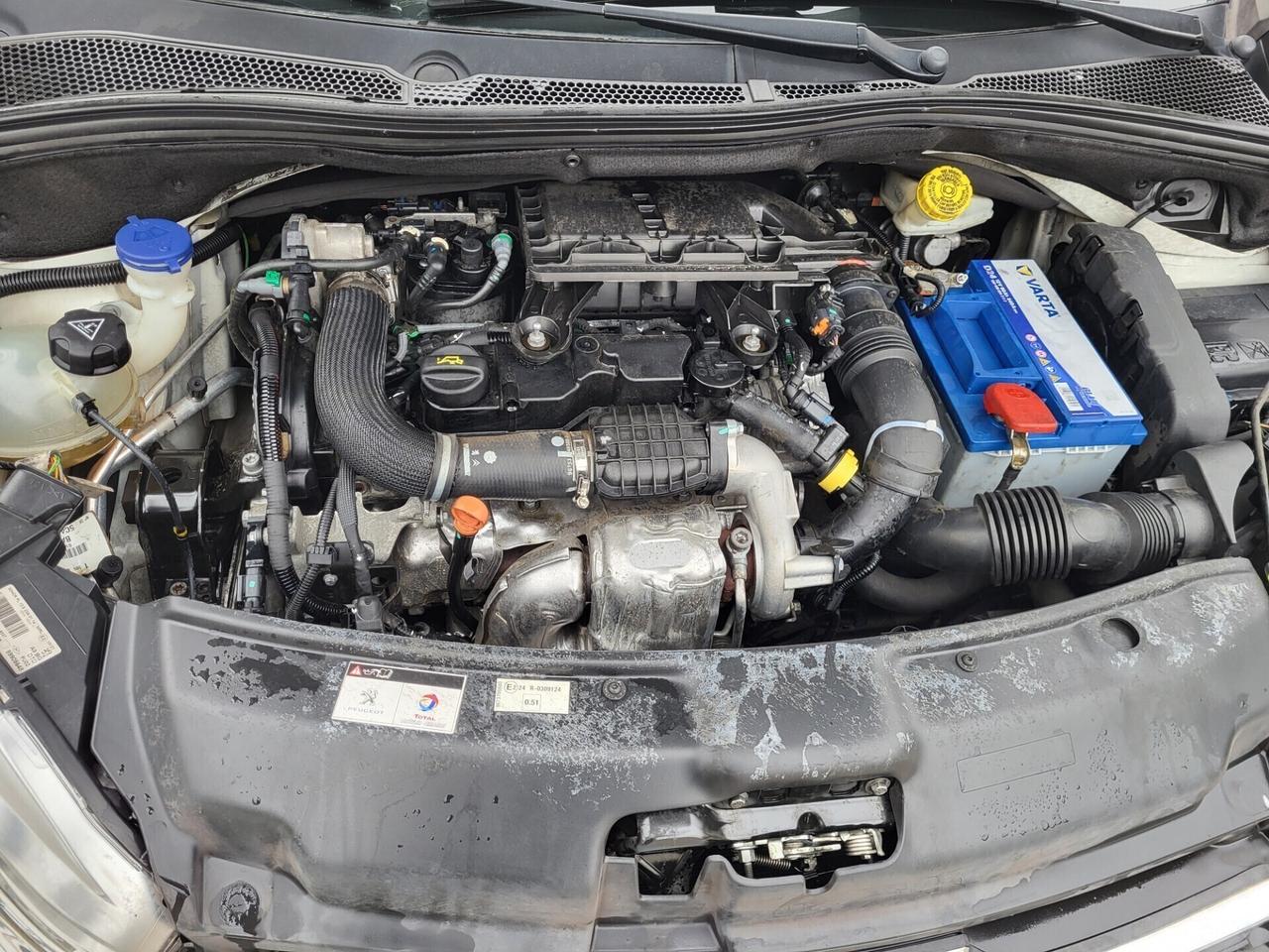 PEUGEOT 208 1,4 HDI-UNICO PROPRIETAR-4 REVISIONI