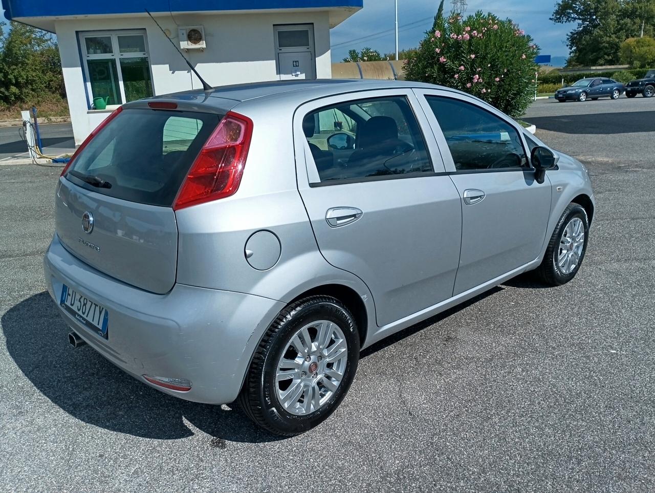 Fiat Punto 1.2 8V 5 porte Lounge UNIPRO'