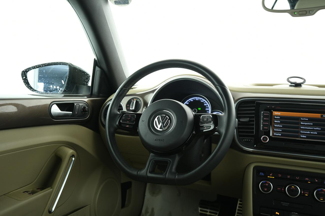 VOLKSWAGEN Maggiolino Cabrio 2.0 tdi Sport 140cv dsg PELLE+LED+C18"