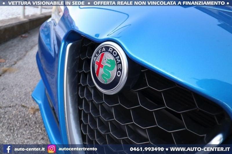 Alfa Romeo Giulia 2.2 D 210CV AT8 AWD Q4 VELOCE