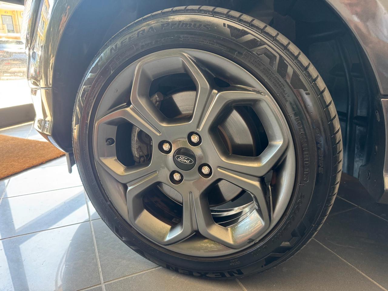 Ford EcoSport 100 CV ST-Line