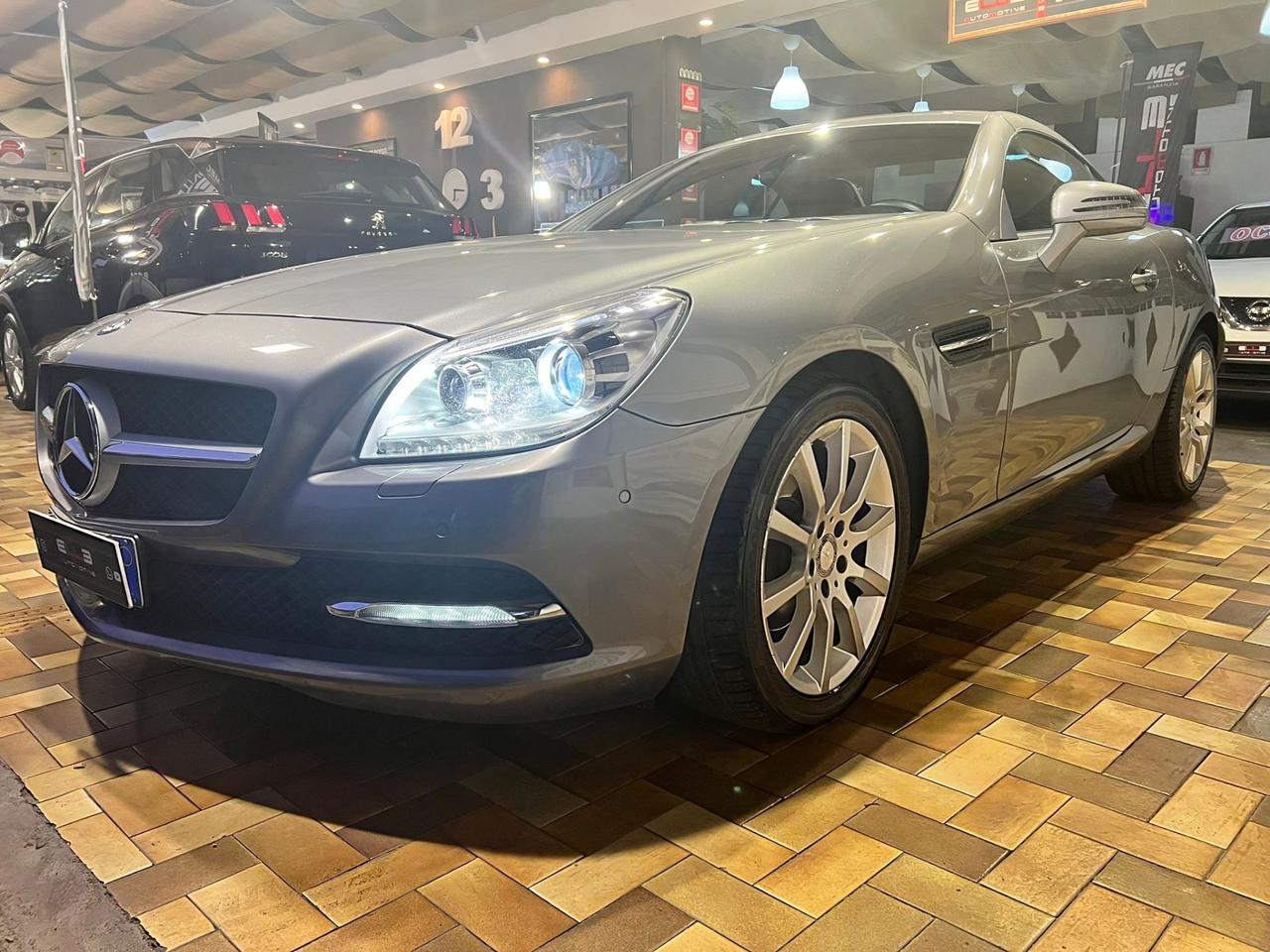 Mercedes-benz SLK 200