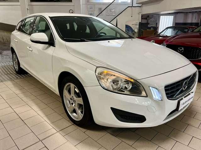 Volvo V60 V60 2.0 d3 Momentum Tagliandata