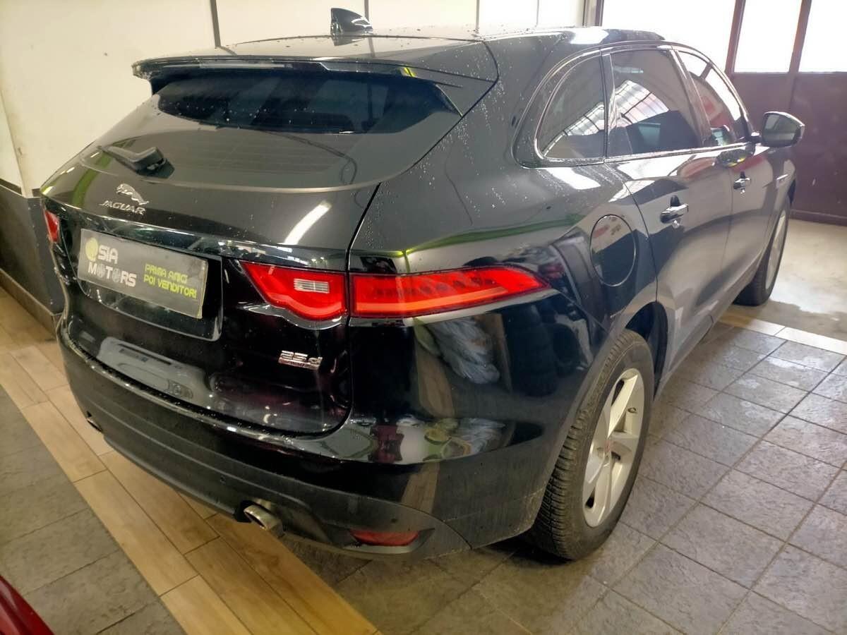 JAGUAR F-PACE 2.0d i4 Portfolio awd 240cv R-SPORT