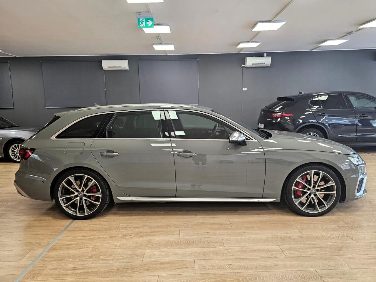 Audi A4 S4 Avant TDI quattro tiptronic