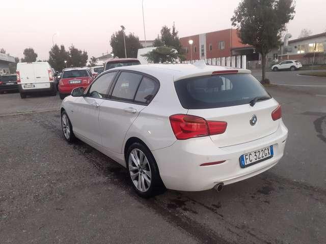 BMW 116 116d 5p Urban auto