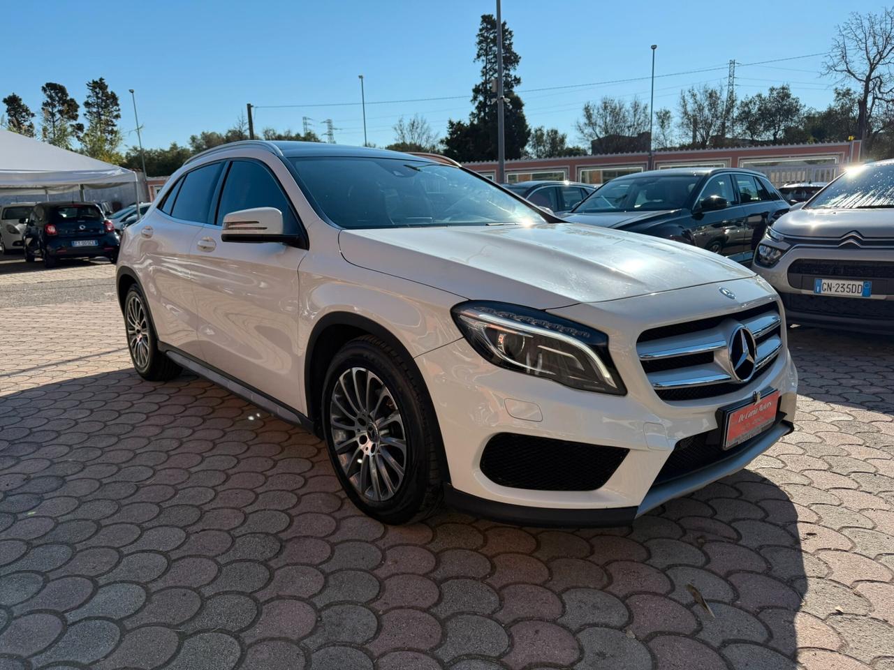 Mercedes GLA 200d 136CV Automatic Premium - 2014