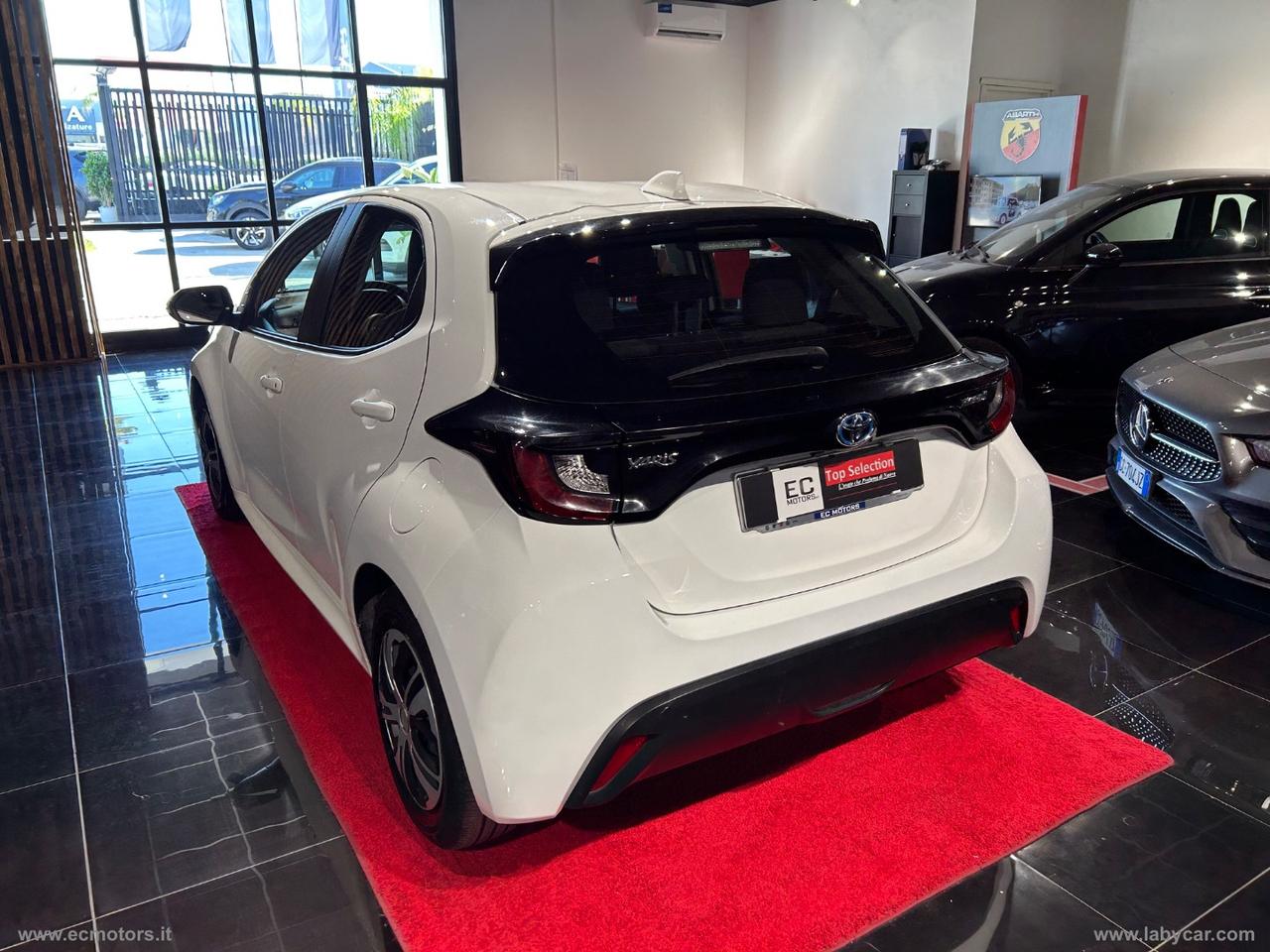 TOYOTA Yaris 1.5 Hybrid 5p. Business