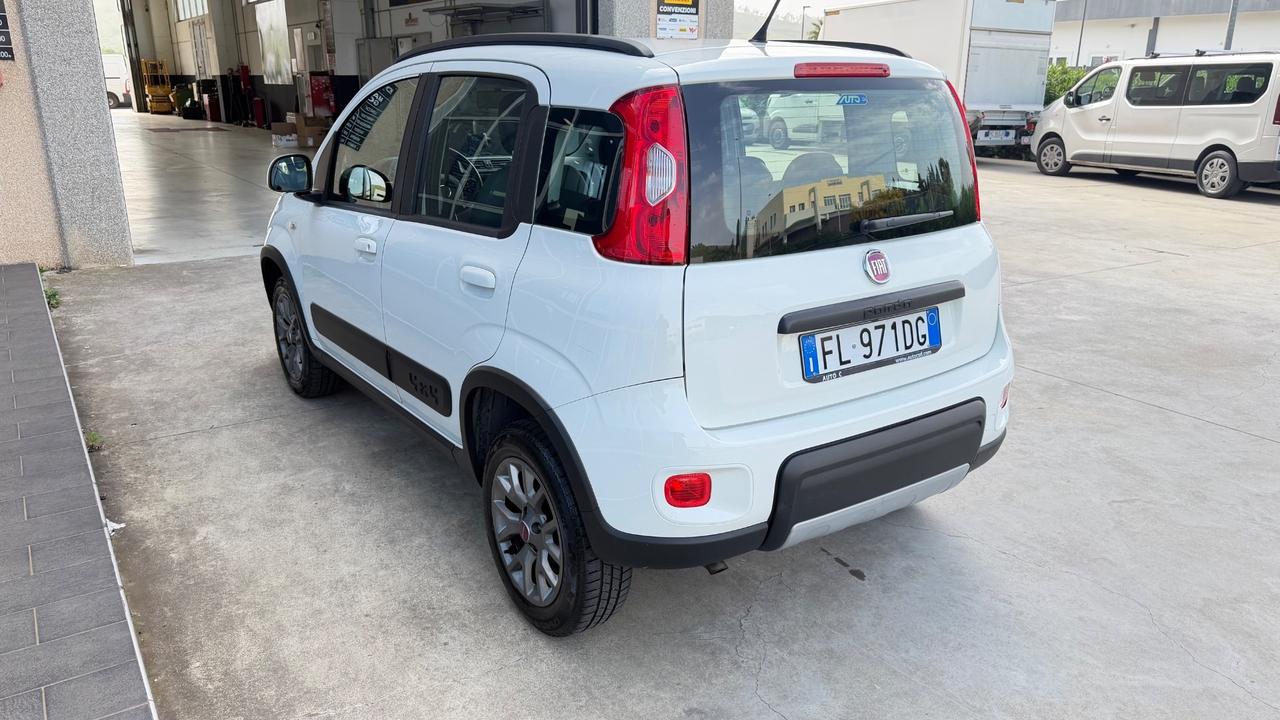 Fiat Panda 1.3 MJT 95 CV S&S 4x4