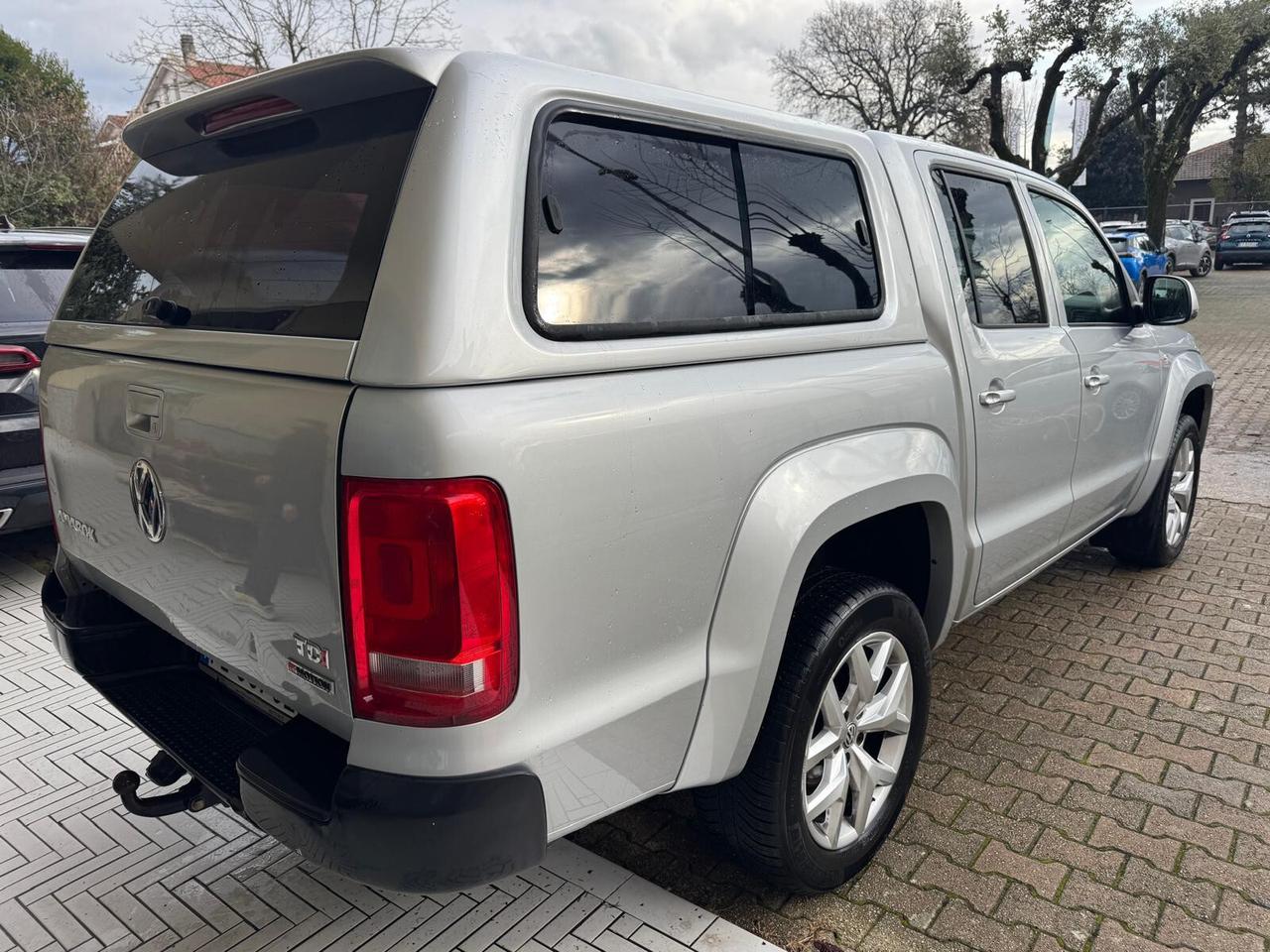 Volkswagen Amarok 3.0 V6 TDI 4MOTION BMT permanente aut. DC Comfortline