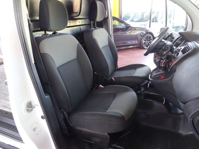 RENAULT Kangoo Blue dCi 95CV Express Maxi Furgone Ice