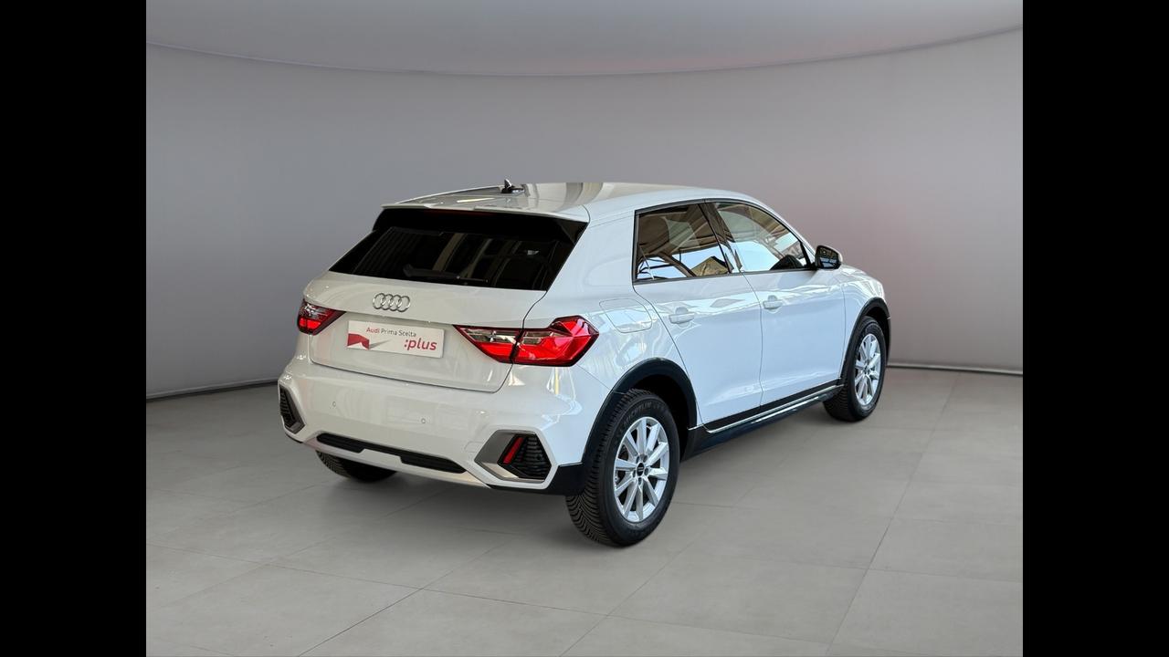 AUDI A1 II 2022 allstreet - A1 allstreet 30 1.0 tfsi Business 116cv s tronic