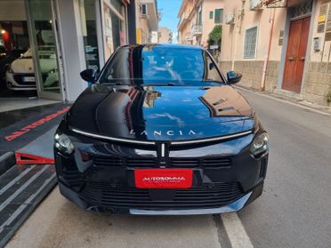 Lancia Ypsilon Hybrid e-DCT Edizione Cassina