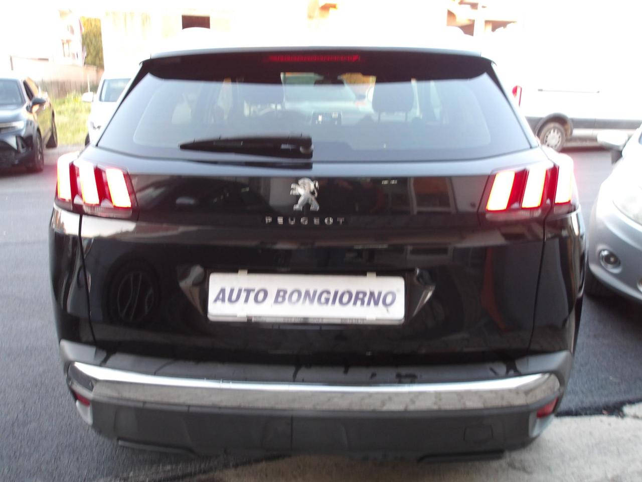 Peugeot 3008 3008 1.5 bluehdi Business s&s 130cv eat8