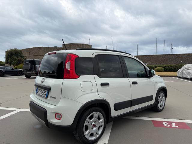 FIAT Panda 1.0 HYBRID CITY LIFE+CLIMATRONIC+SCHERMO+5POSTI