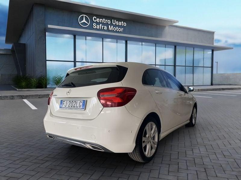 Mercedes-Benz Classe A A 180 d Sport Next Edition