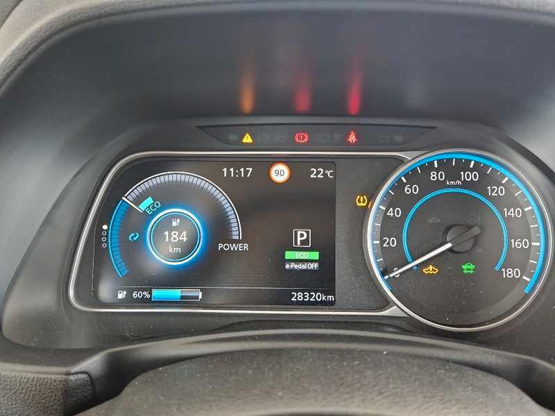 NISSAN LEAF Business 40KWh 5 PORTE