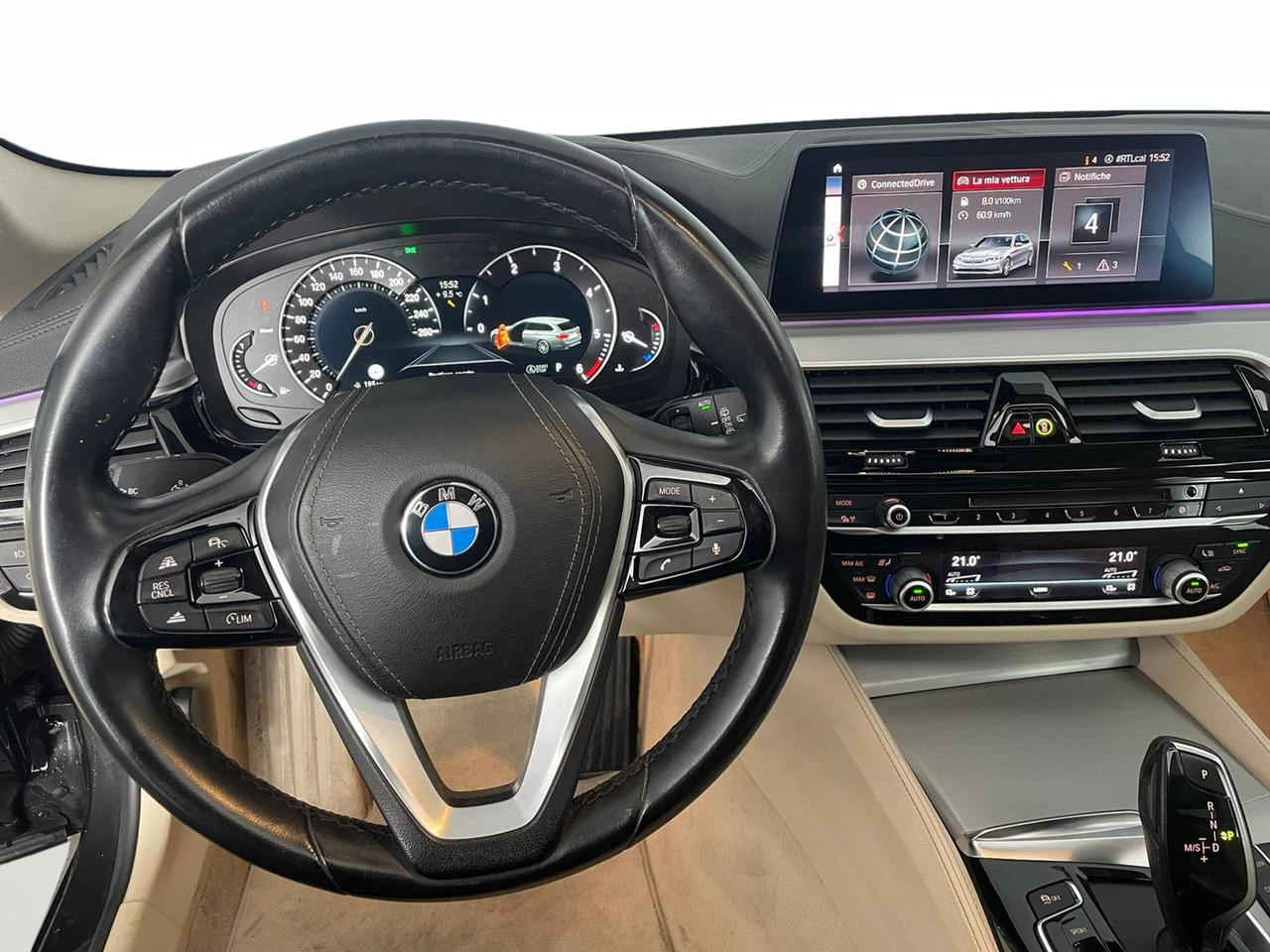 BMW Serie 5 G31 2017 Touring - 520d Touring xdrive Luxury auto