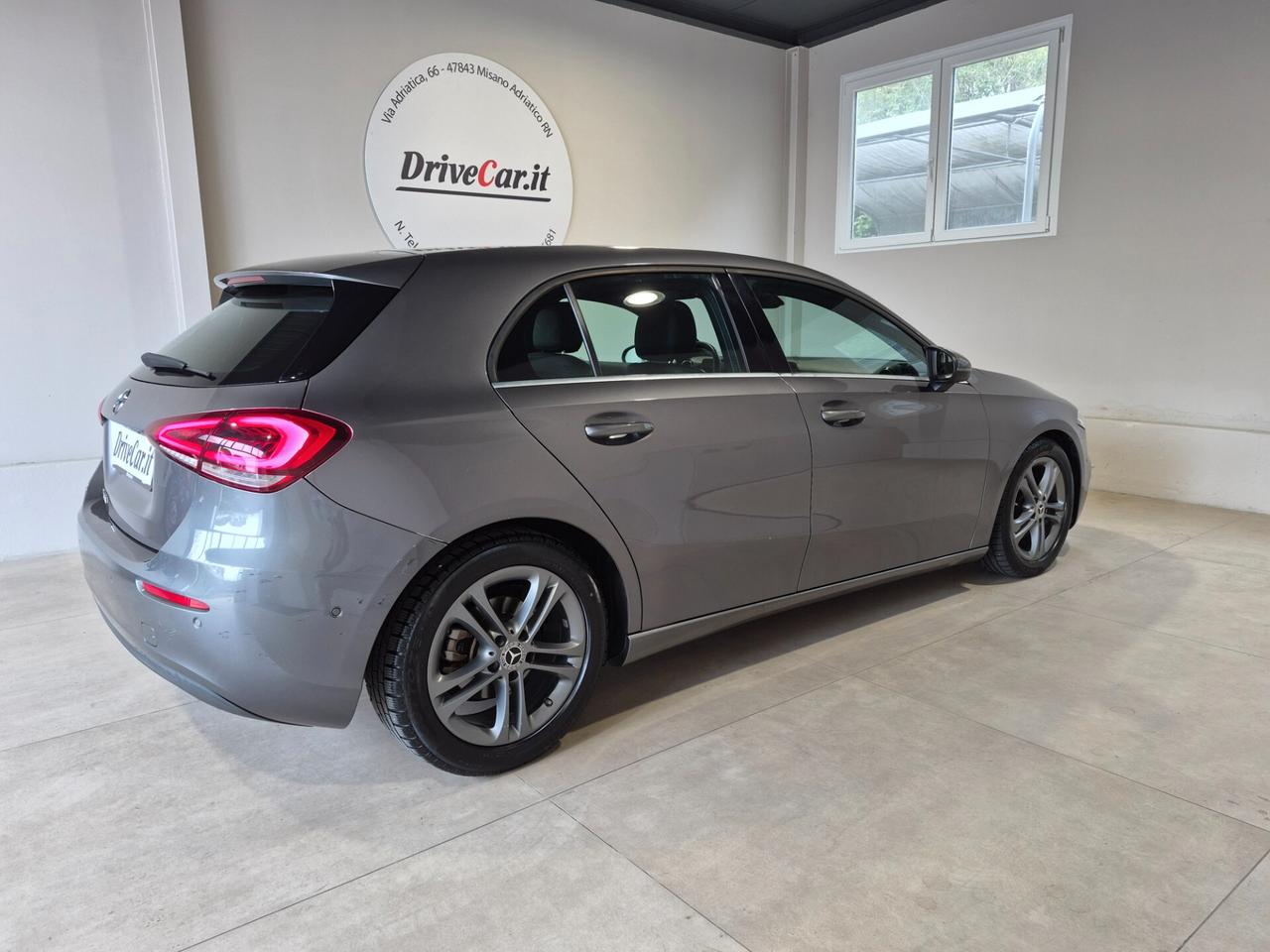 Mercedes-Benz A 180 CDI 7G-TRONIC PELLE NAVI APPLE CARPLAY / ANDROID AUTO RETROCAMERA CRUISE CONTROL